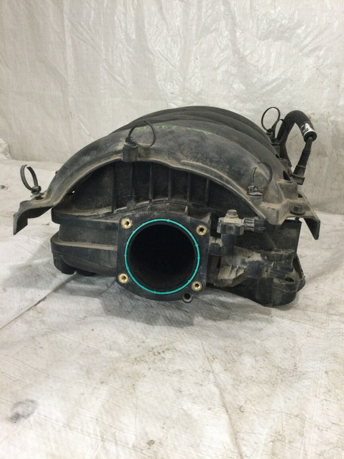 2019 Chevrolet Silverado 1500 Intake Manifold Assembly OEM 12684938