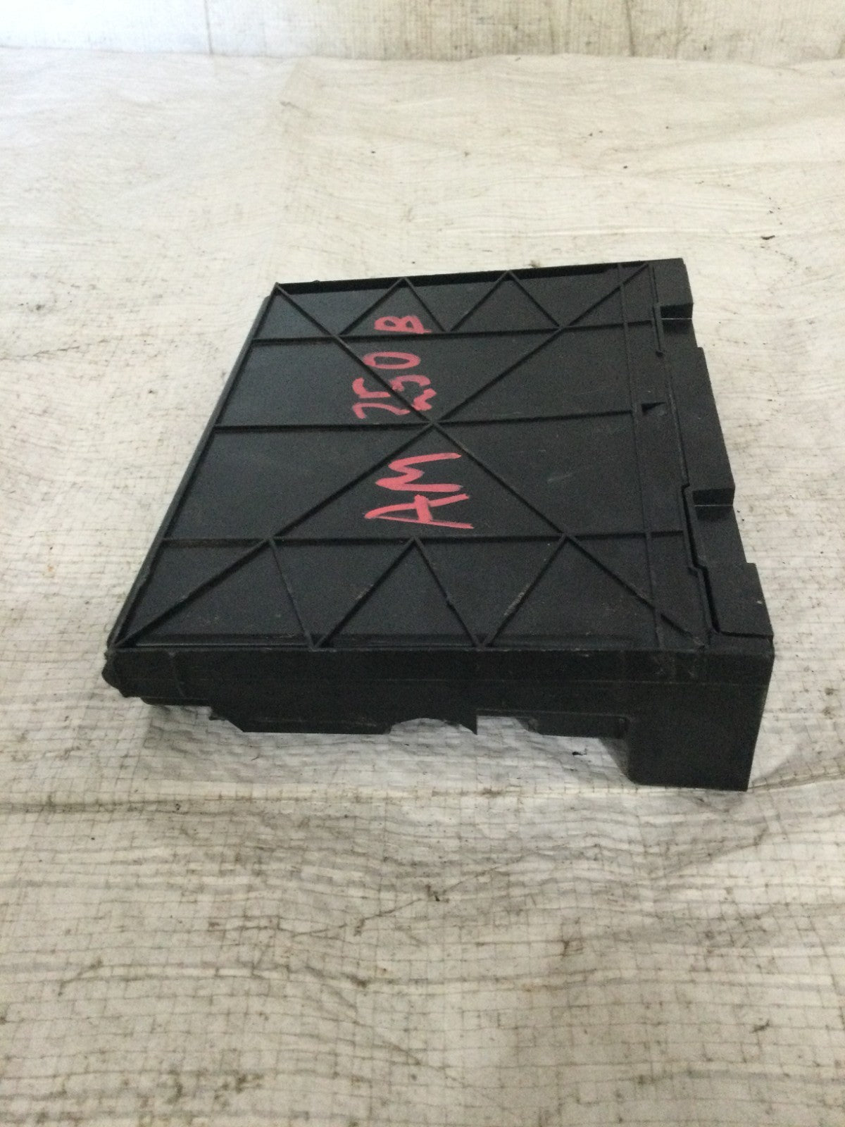 2019-2020 Chevrolet Blazer Body Computer Control Module  OEM 13527737