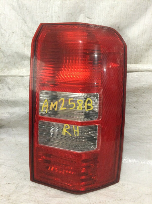 2015 Jeep Patriot Right Passenger  Side Tail Light Assembly OEM