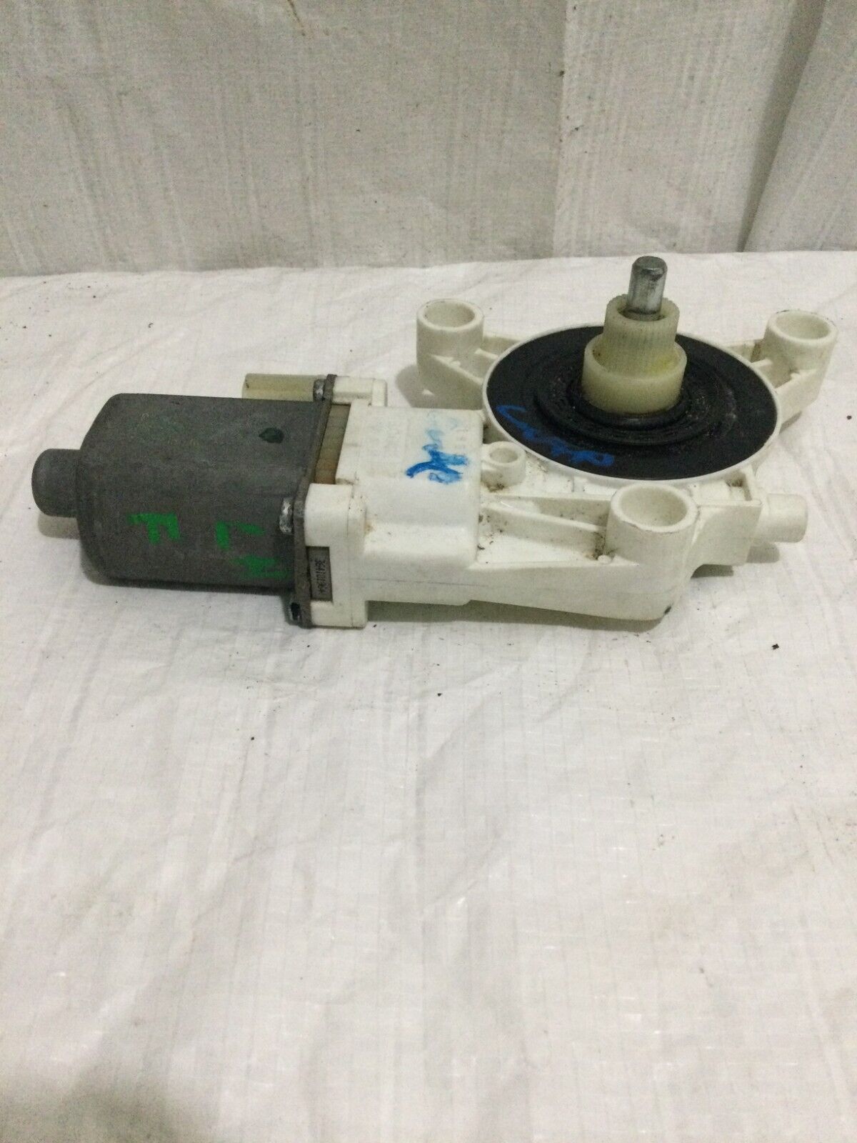 2017 Dodge Grand Caravan Front Left Power Window Motor OEM