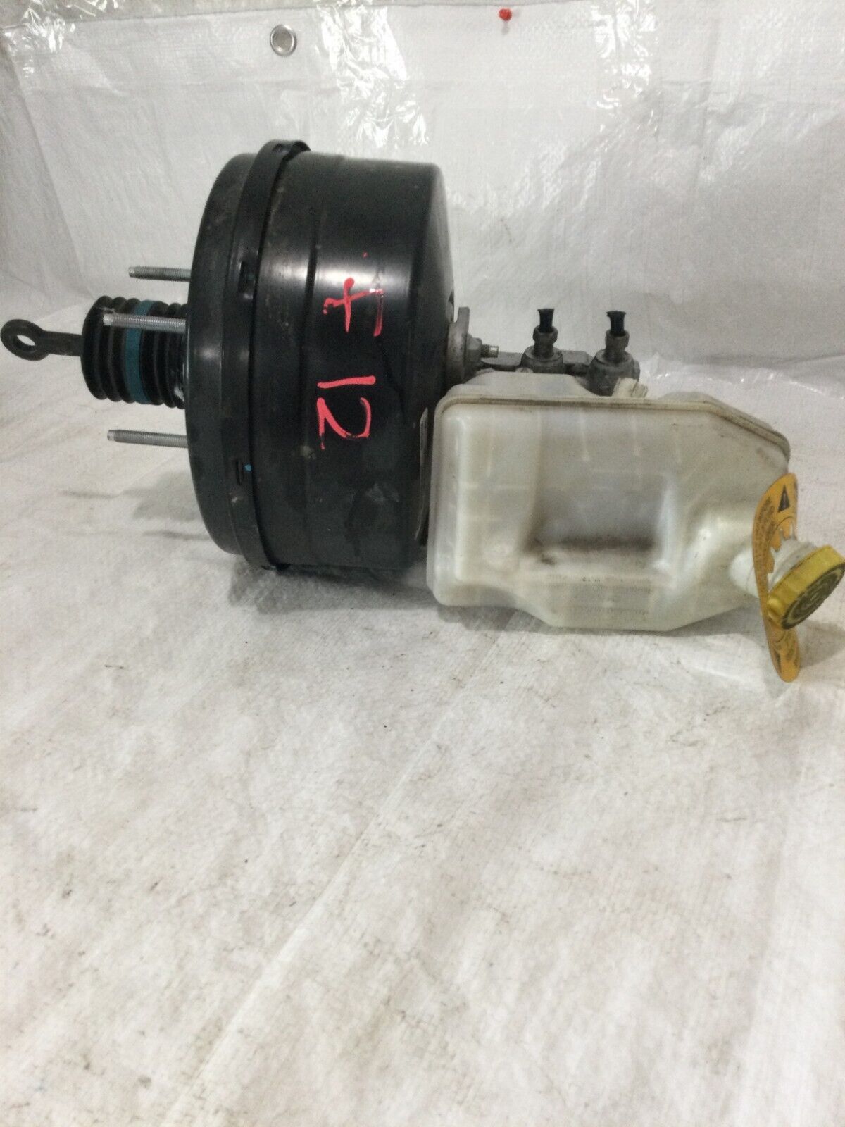 2020 Dodge Grand Caravan Power Brake Booster W/ Reservoir OEM