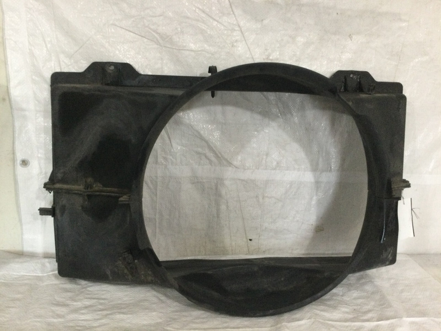 2001 Chevrolet Silverado 2500 Radiator Fan Shroud OEM