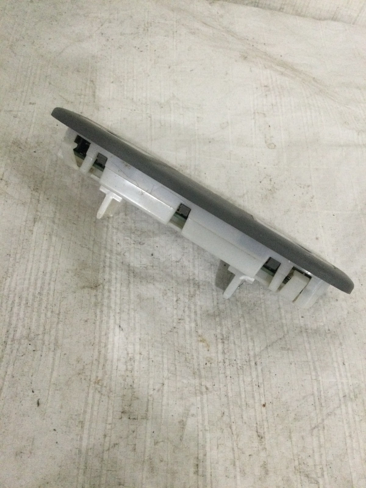 2021 Chevrolet Silverado 1500 Rear Dome Lamp Assembly OEM 84580394