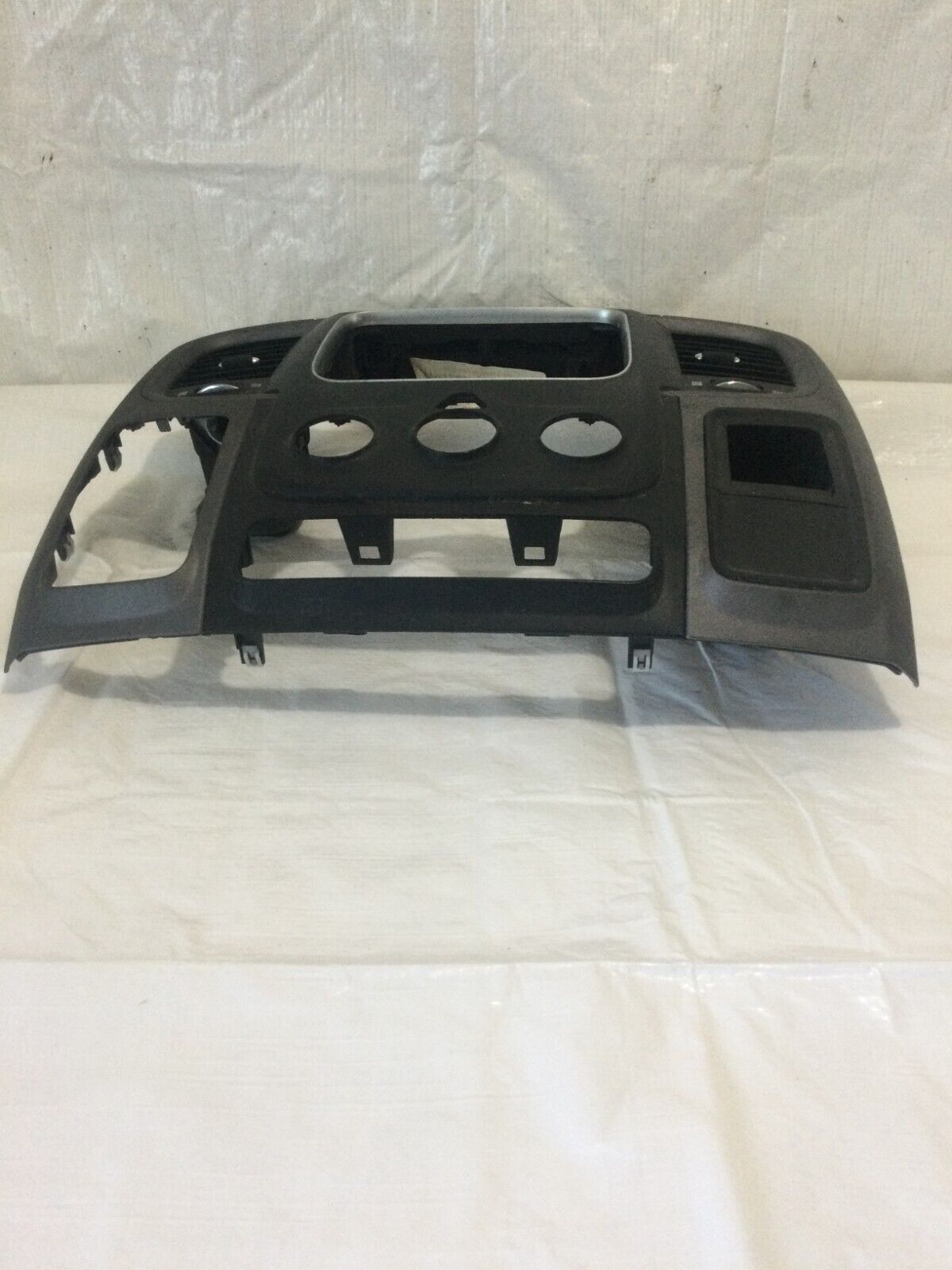 2017 Dodge Ram 1500 Dash Radio Bezel Trim W/ Air Vent OEM