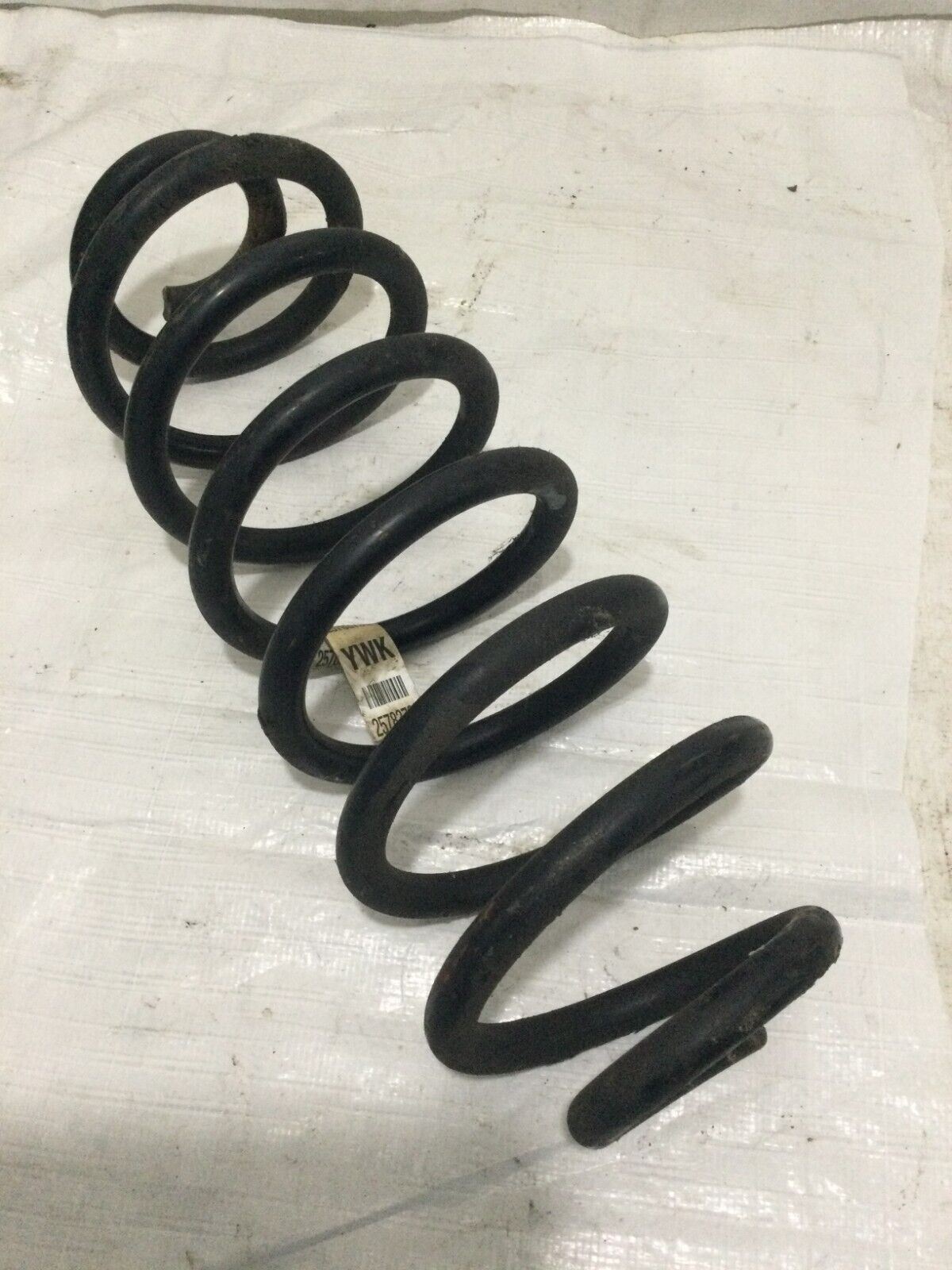 2007 GMC Sierra 2500HD   Front  Coil Spring OEM
