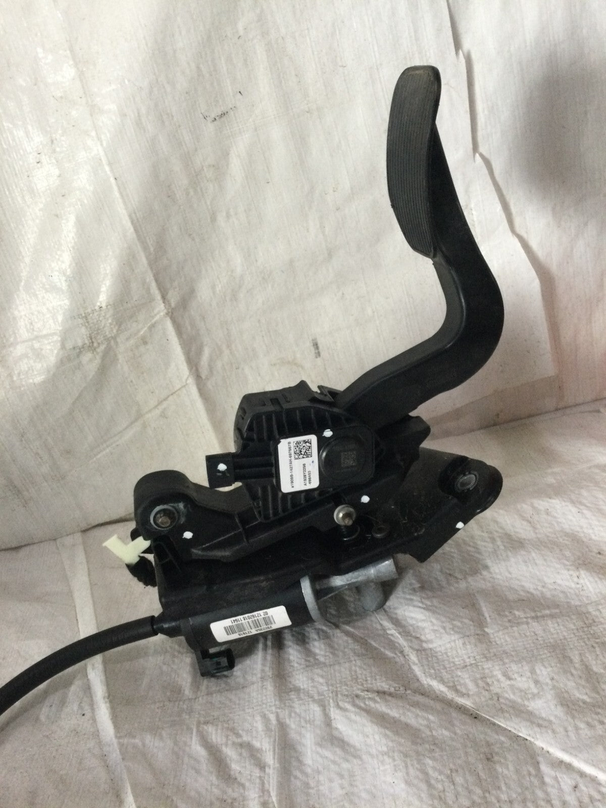 2019 Ford F-150 F150 Accelerator Gas Pedal OEM