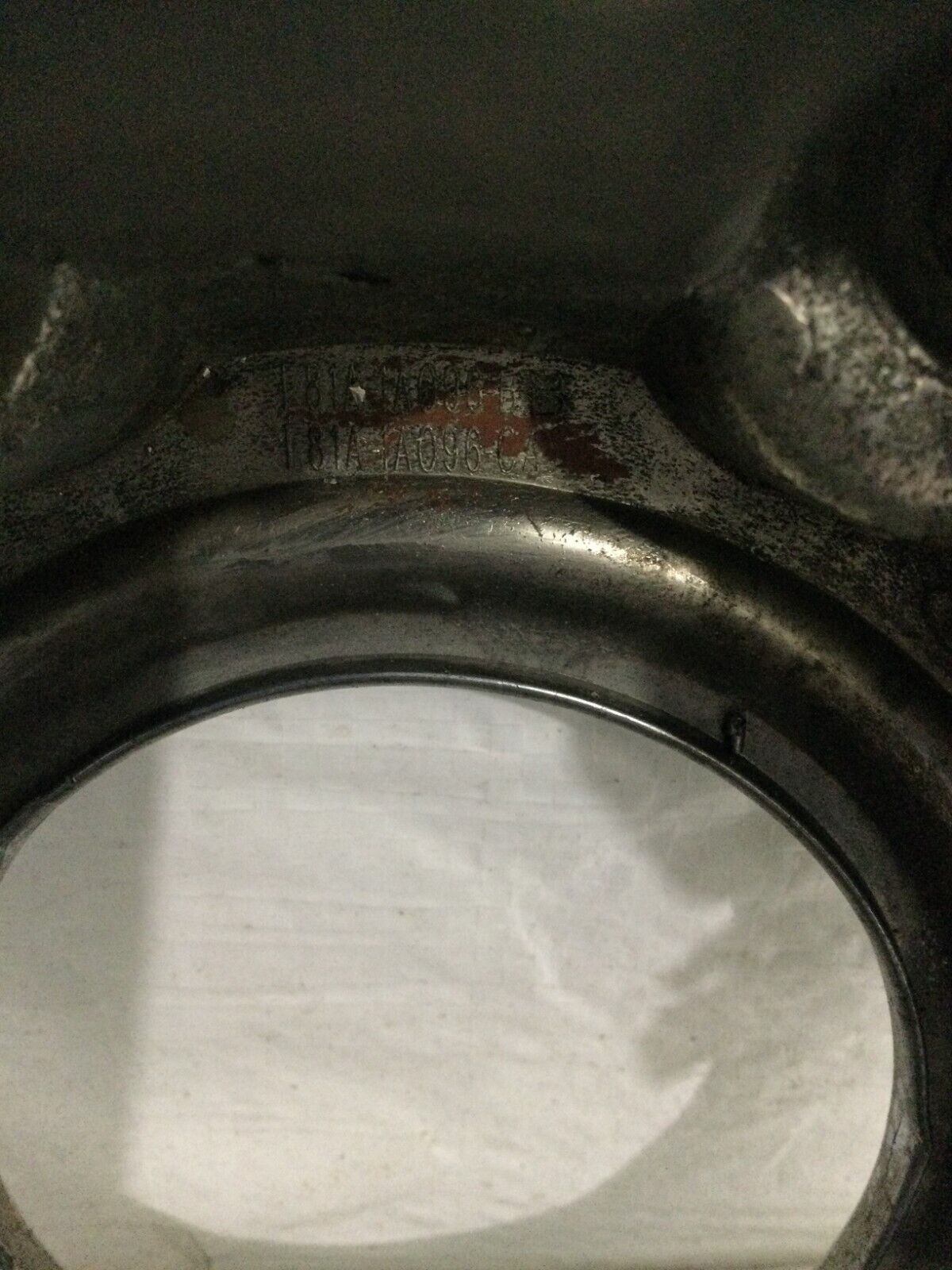 2005 Ford F250SD Center Cap Wheel Genuine OEM F250SD Chrome