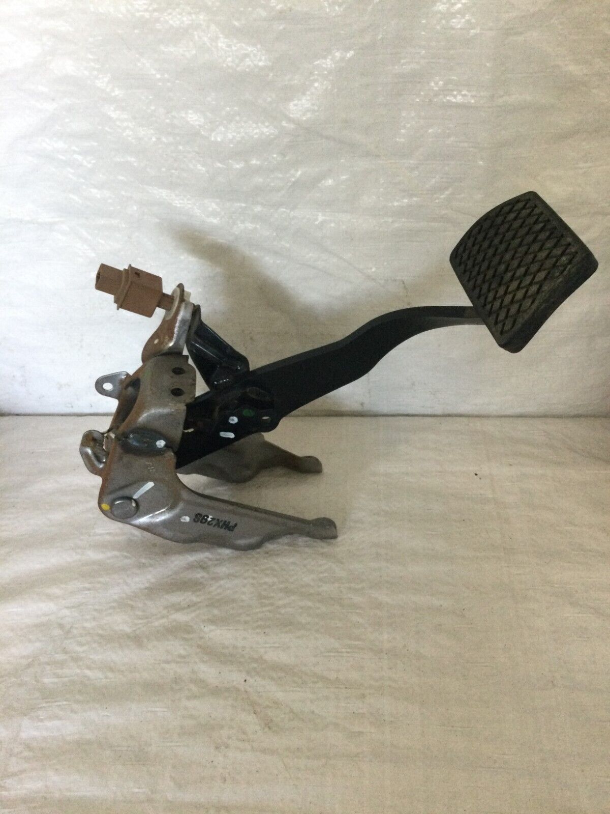 2016-2018 Honda Civic Foot Step Brake Pedal OEM