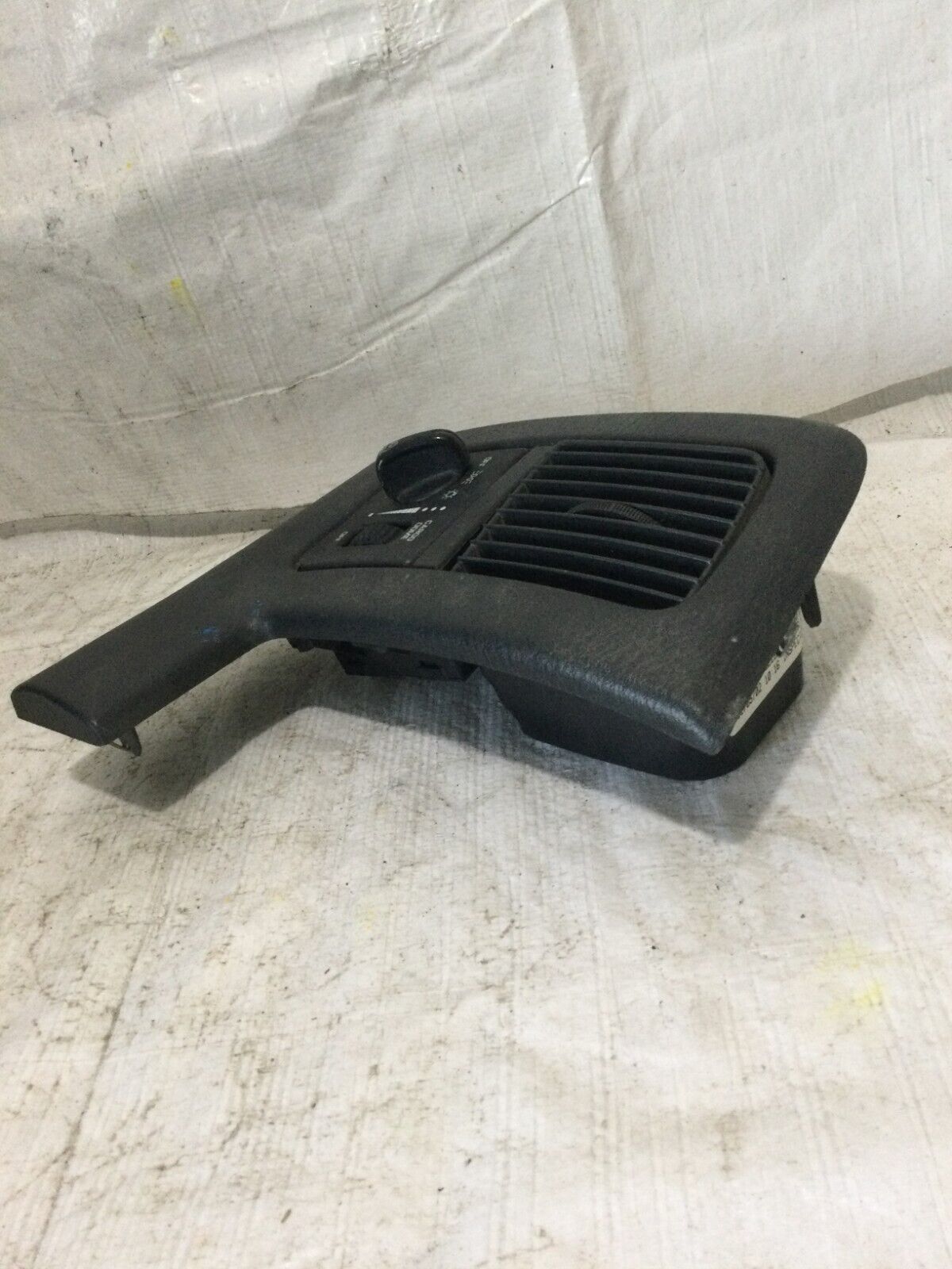 2003-2005 Dodge Ram 2500 Left Driver Dash Air Vent Headlight Switch OEM