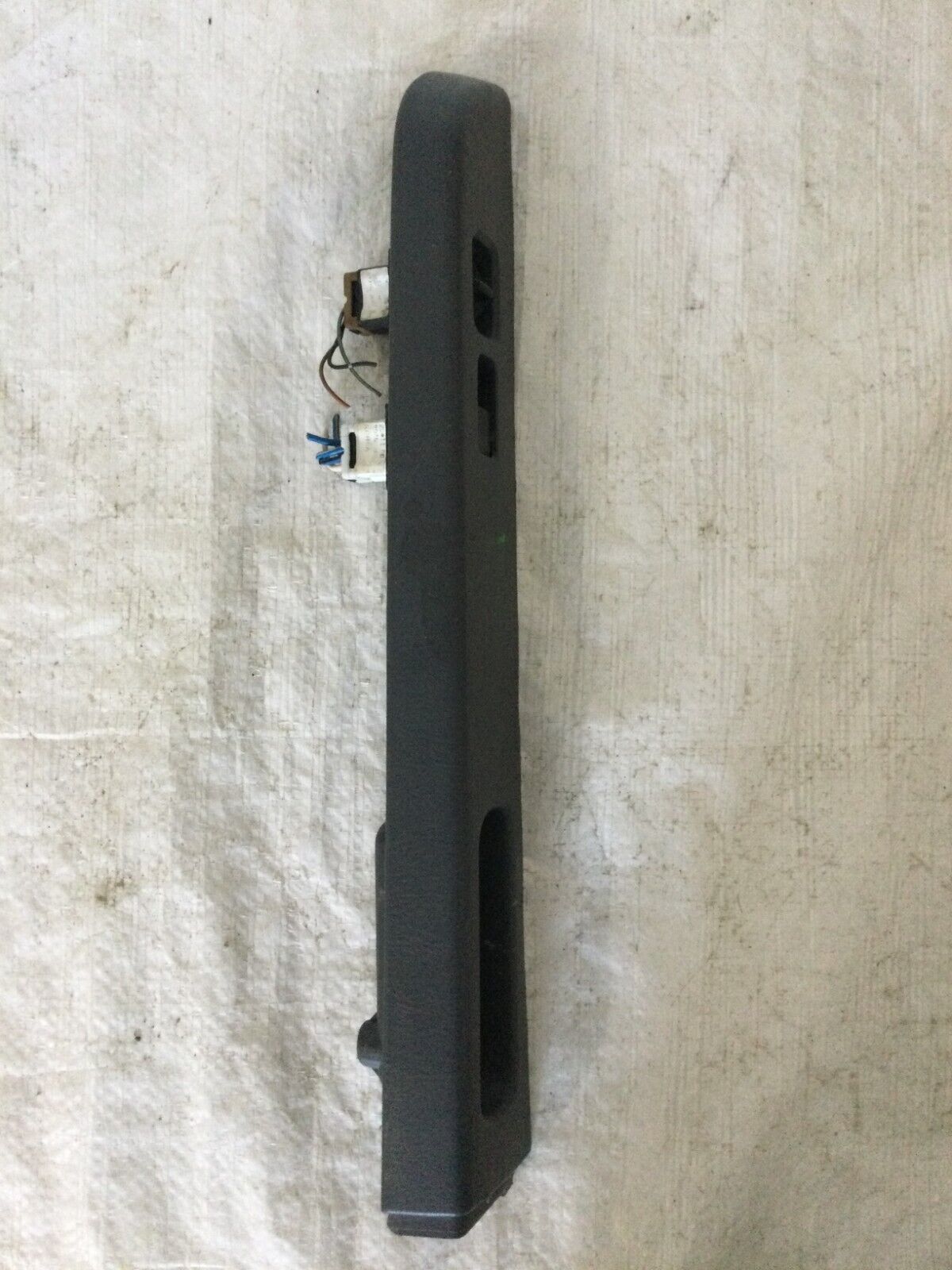 2001-2004 NISSAN XTERRA PASSENGER/RIGHT FRONT POWER WINDOW SWITCH OEM