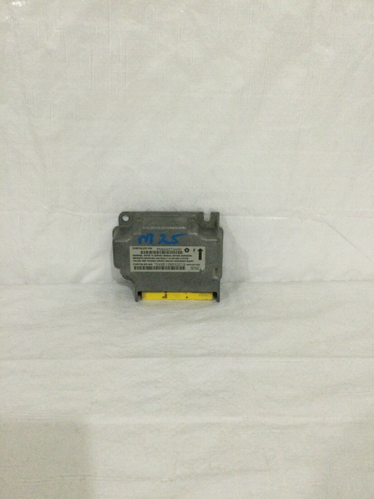 2004-2005 Dodge Ram 2500 SRS Restrain Control Module OEM 56043704AH