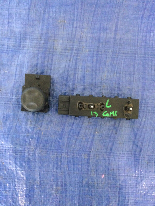 2013 Chevrolet Silverado 1500 Lumbar Seat Switch OEM