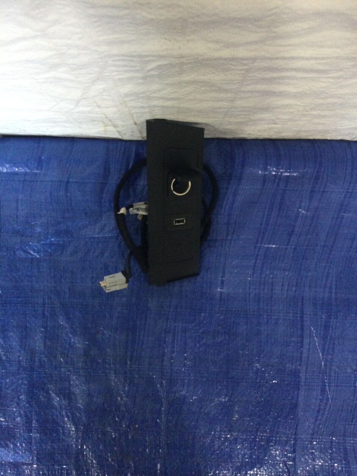 2017-2019 Ford Escape Console Back Trim Cover Harness W/ Lighter Socket OEM