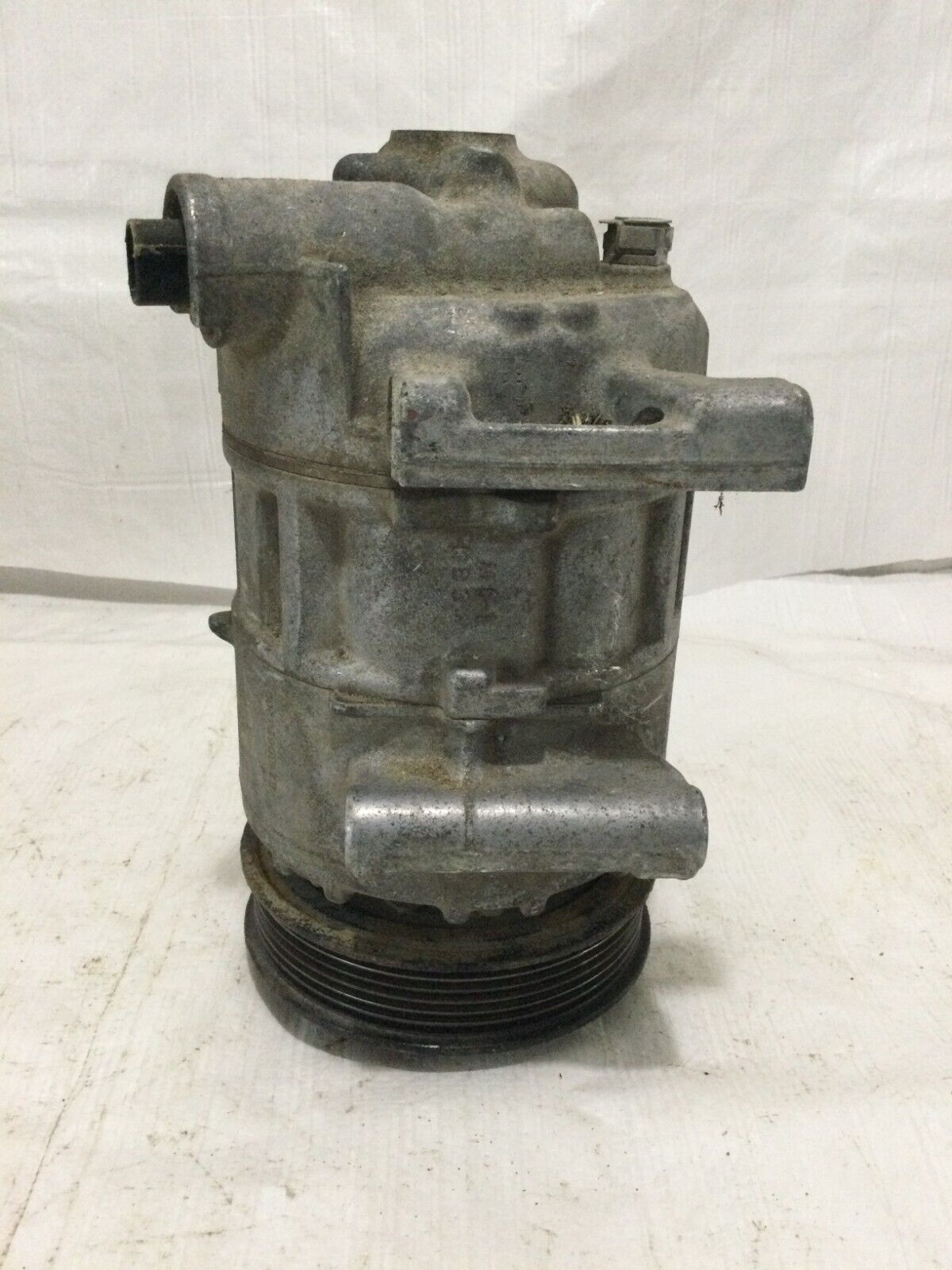 2019 RAM 1500 Air  Compressor Assembly  68158901AE OEM