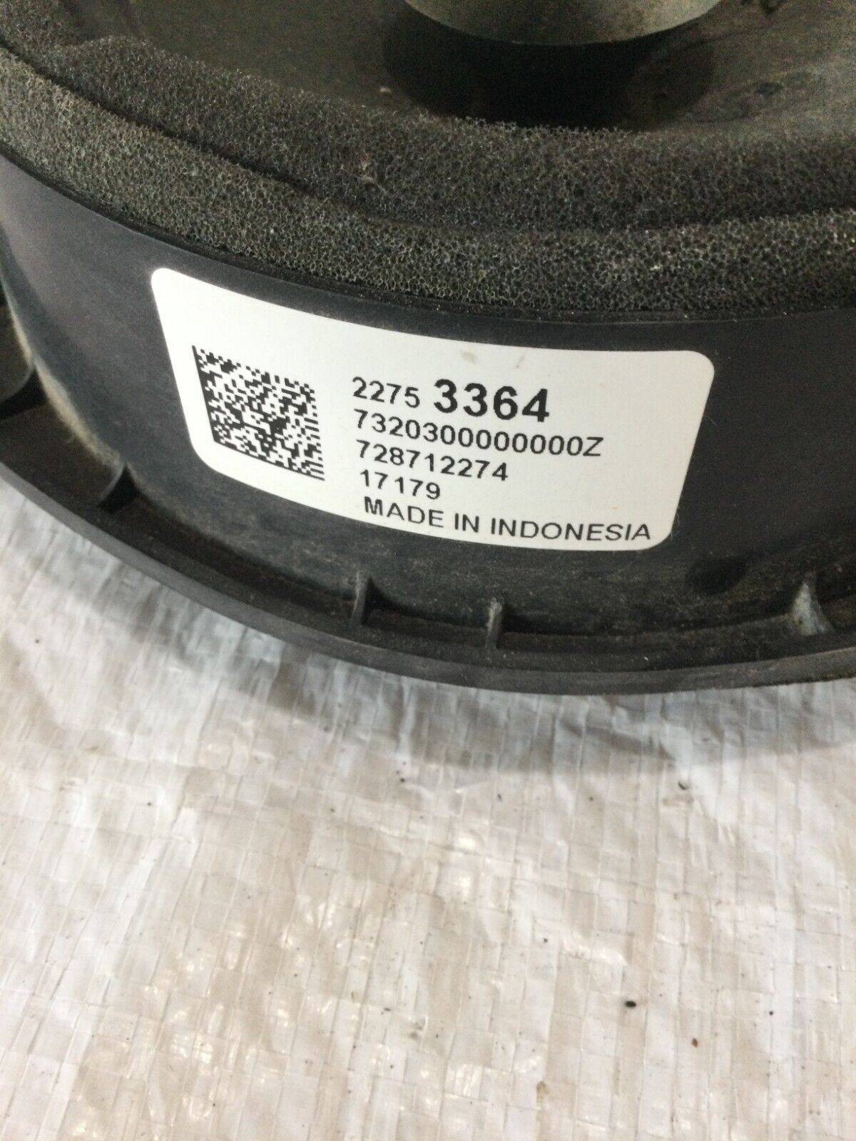 2018 Chevrolet Silverado 1500  Rear Left Side Door Speaker  22753364  OEM