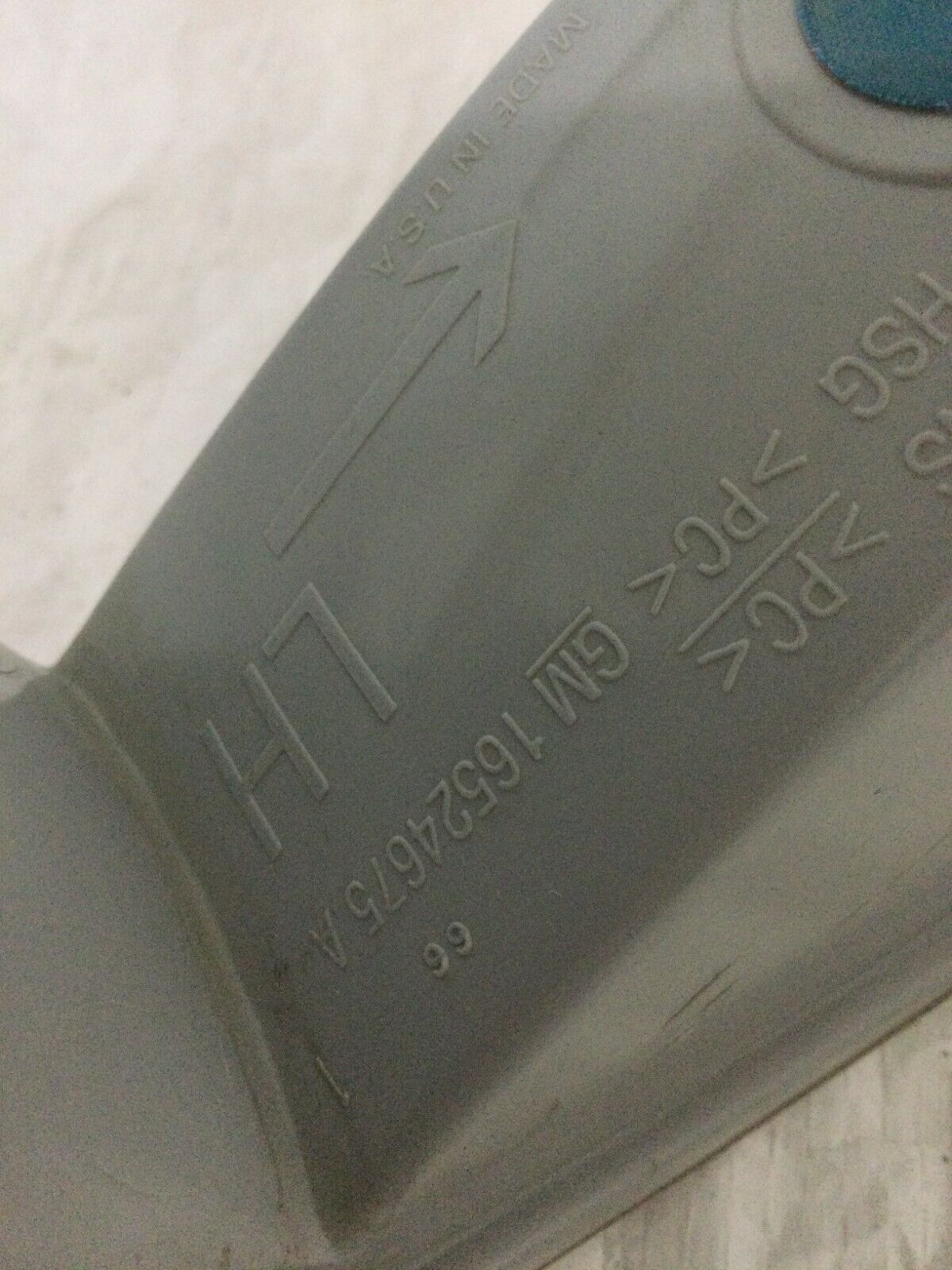 1999-2007 GMC Sierra 1500  Left Driver Side Turn Signal OEM LH 16524675