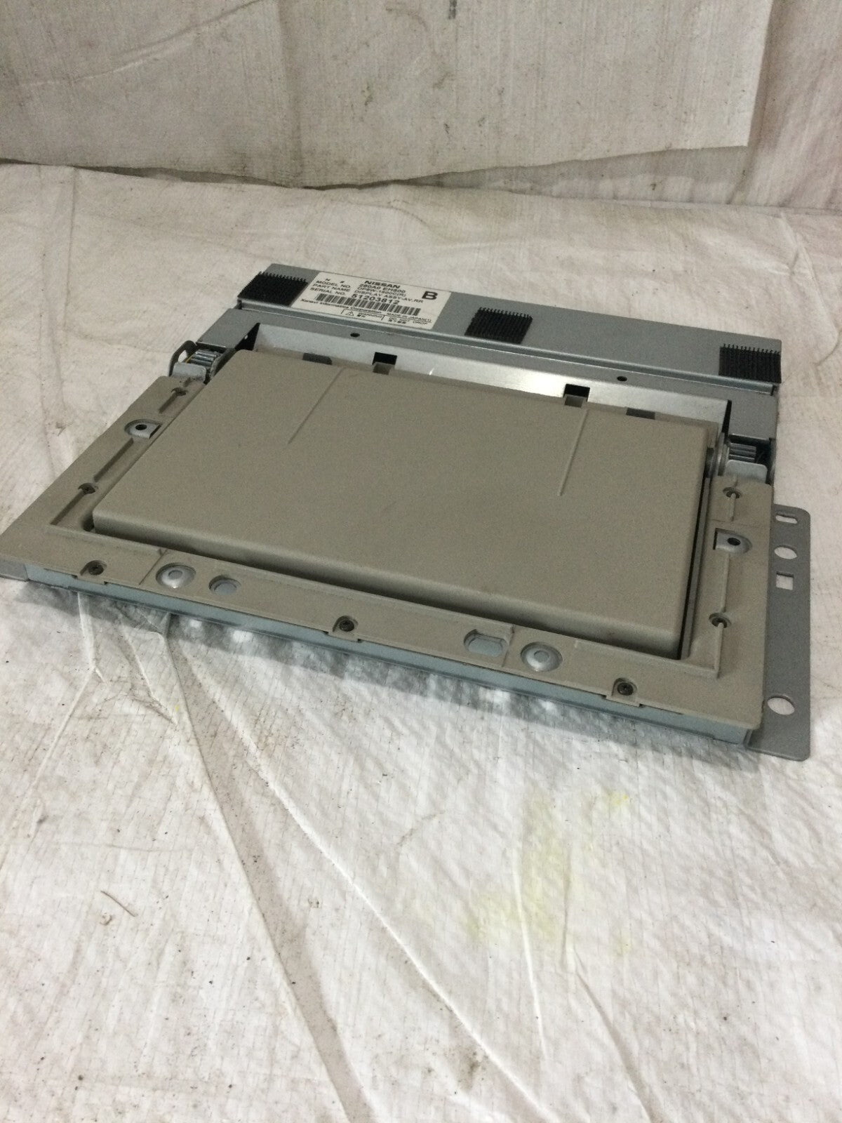 2006 Infiniti M45 Rear Roof Entertainment Display Screen 280A0-EH500 OEM