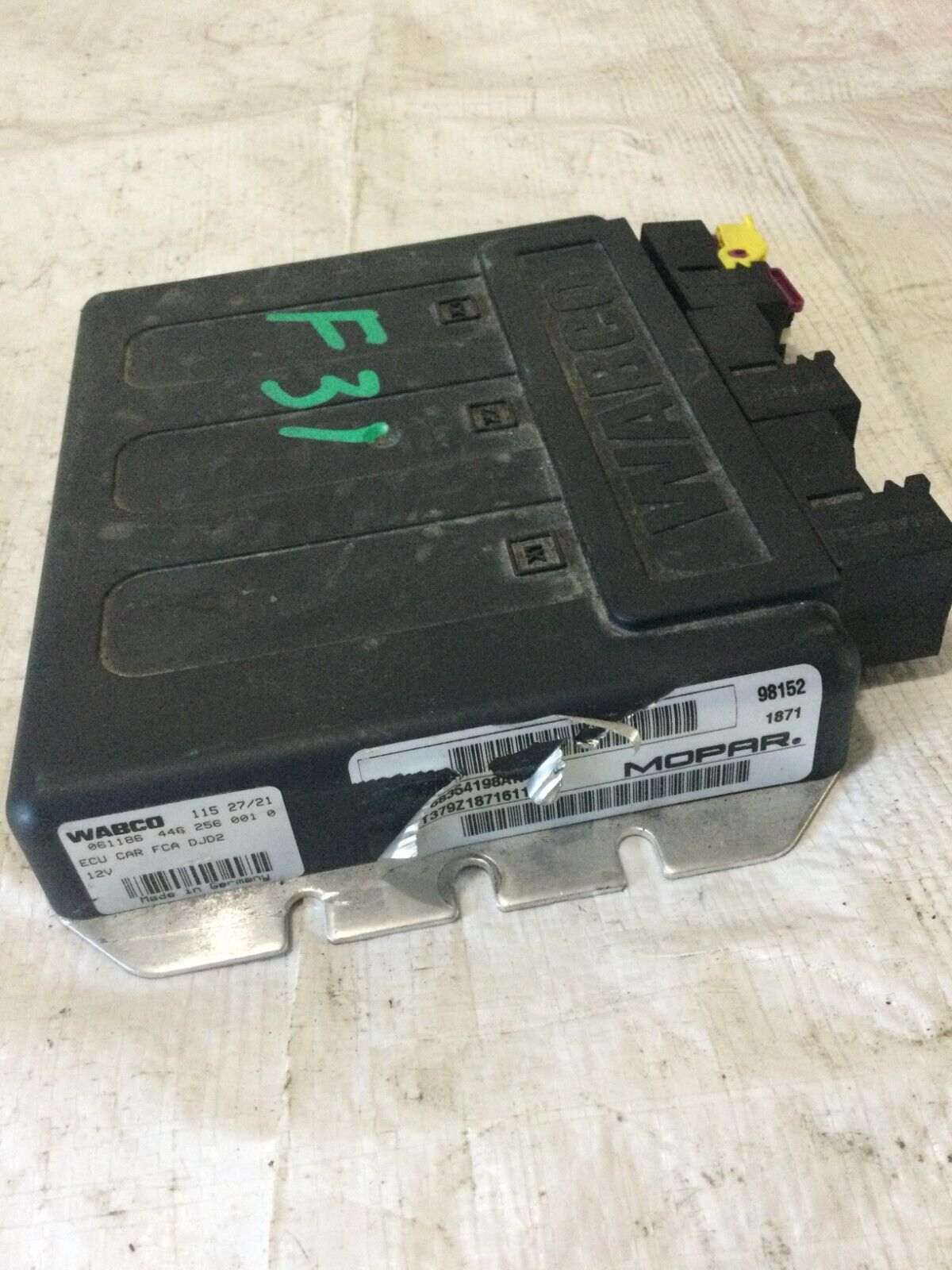 2021 RAM 3500  Air  Suspension  Control  Module  OEM