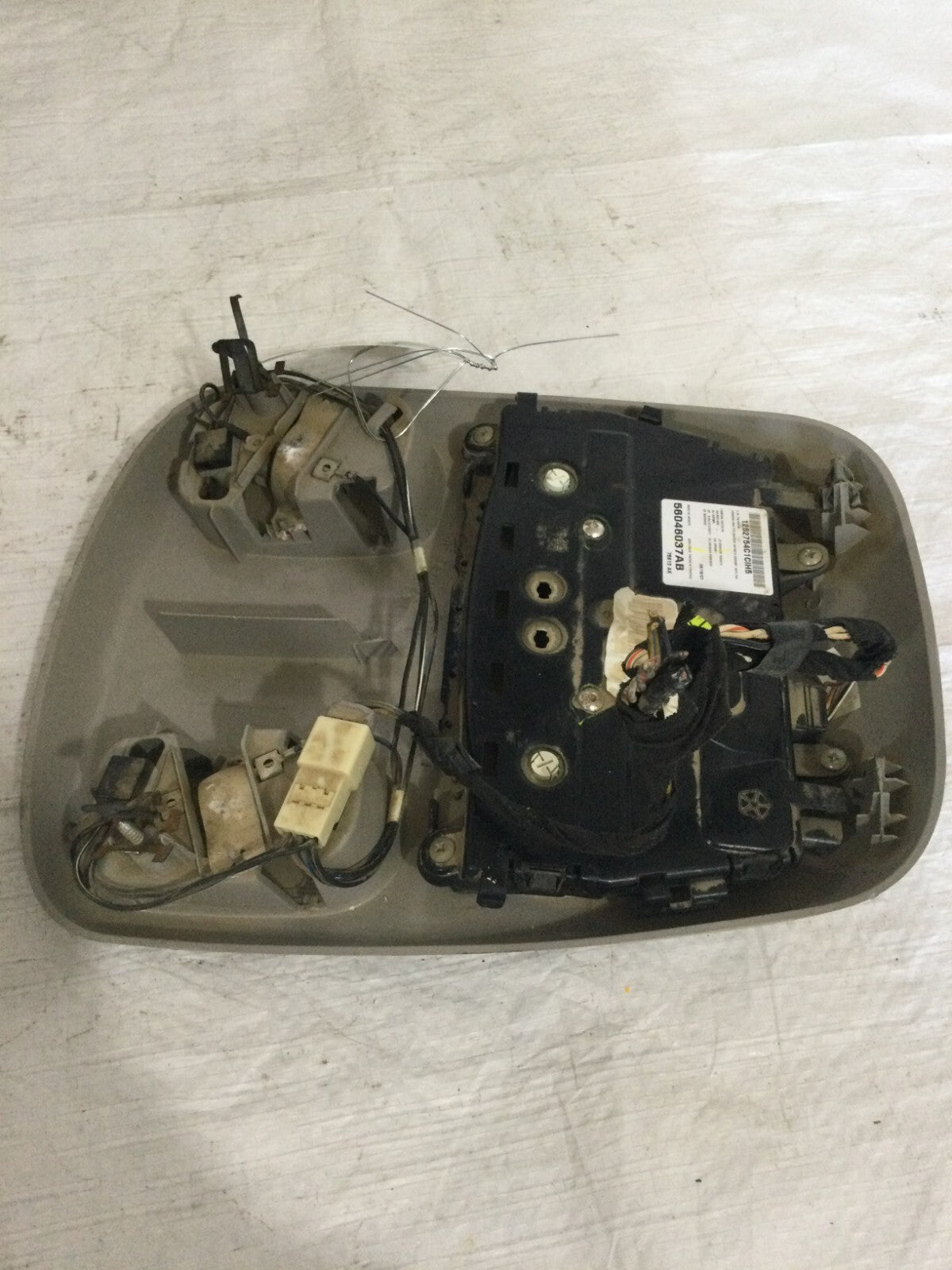 2007 Dodge Ram 2500 Overhead Digital Console OEM 56046037AB