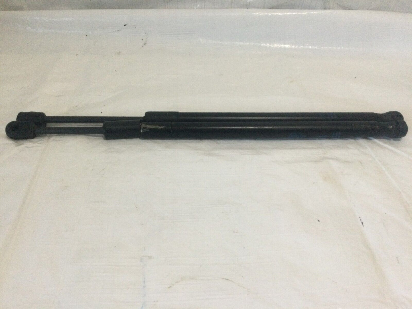 2019-2022 GMC Sierra 1500 Hood Support Shock Strut Pair 23388846 OEM