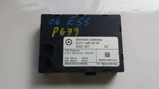 2006 Mercedes W211 E350  Central Locking Gateway Module Unit A2114452600 OEM