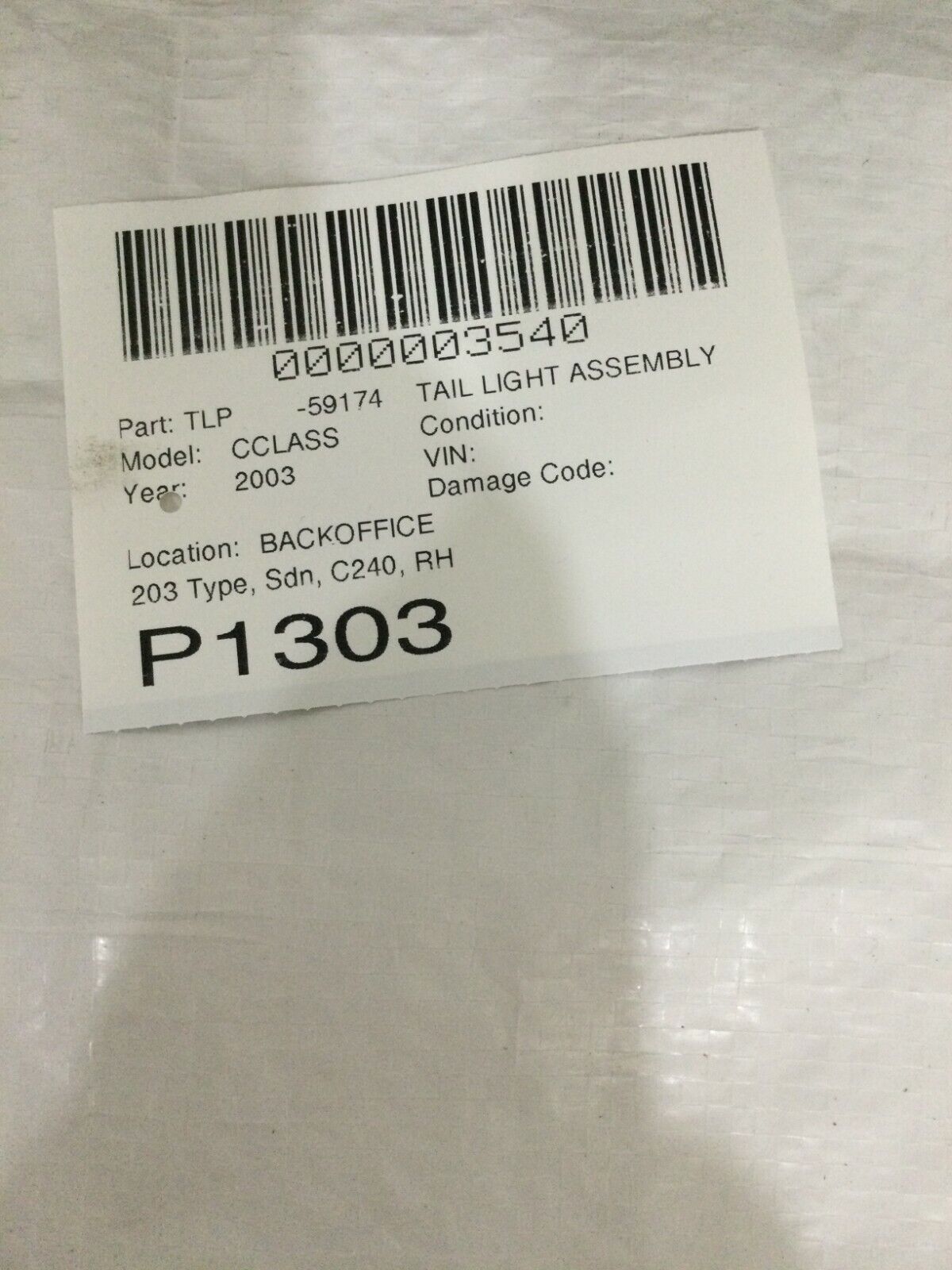 2001-2004 Mercedes-Benz C-240 Right Passenger Tail Light Lamp 2038201064 OEM RH