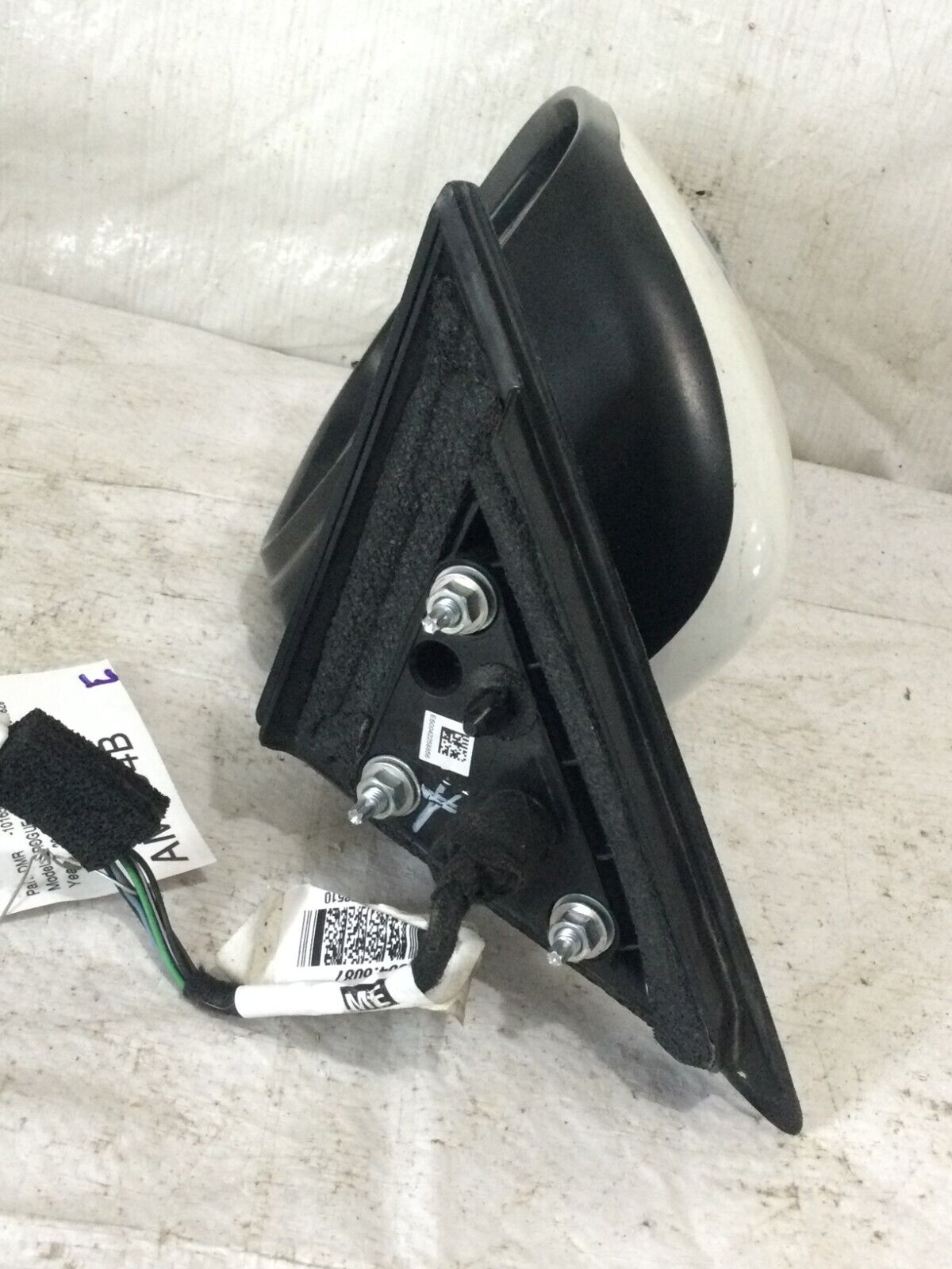 2019 Nissan Rogue Door Mirror w/ Signal Left Side Power OEM 963029TB1C (Damaged)