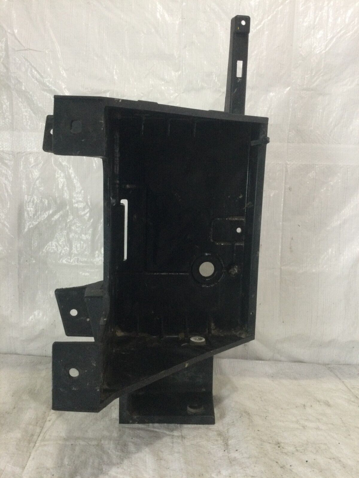 2002-2005 Dodge Ram 1500 2500 3500 Battery Tray Holder OEM 55275831AA