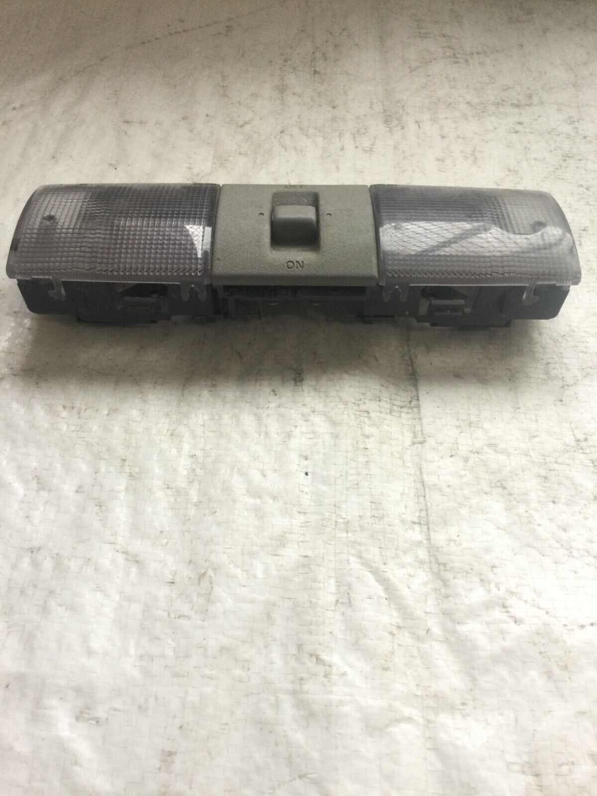 2005-2015 Nissan Xterra Frontier Interior Overhead Dome Map Light Gray OEM