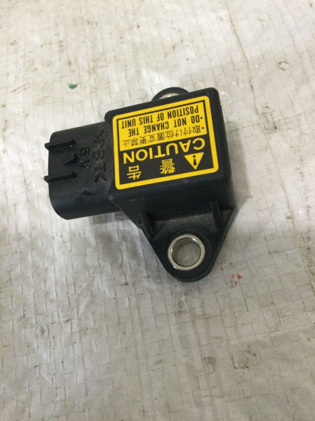 2001-2003 Toyota Highlander Yaw Rate Sensor OEM