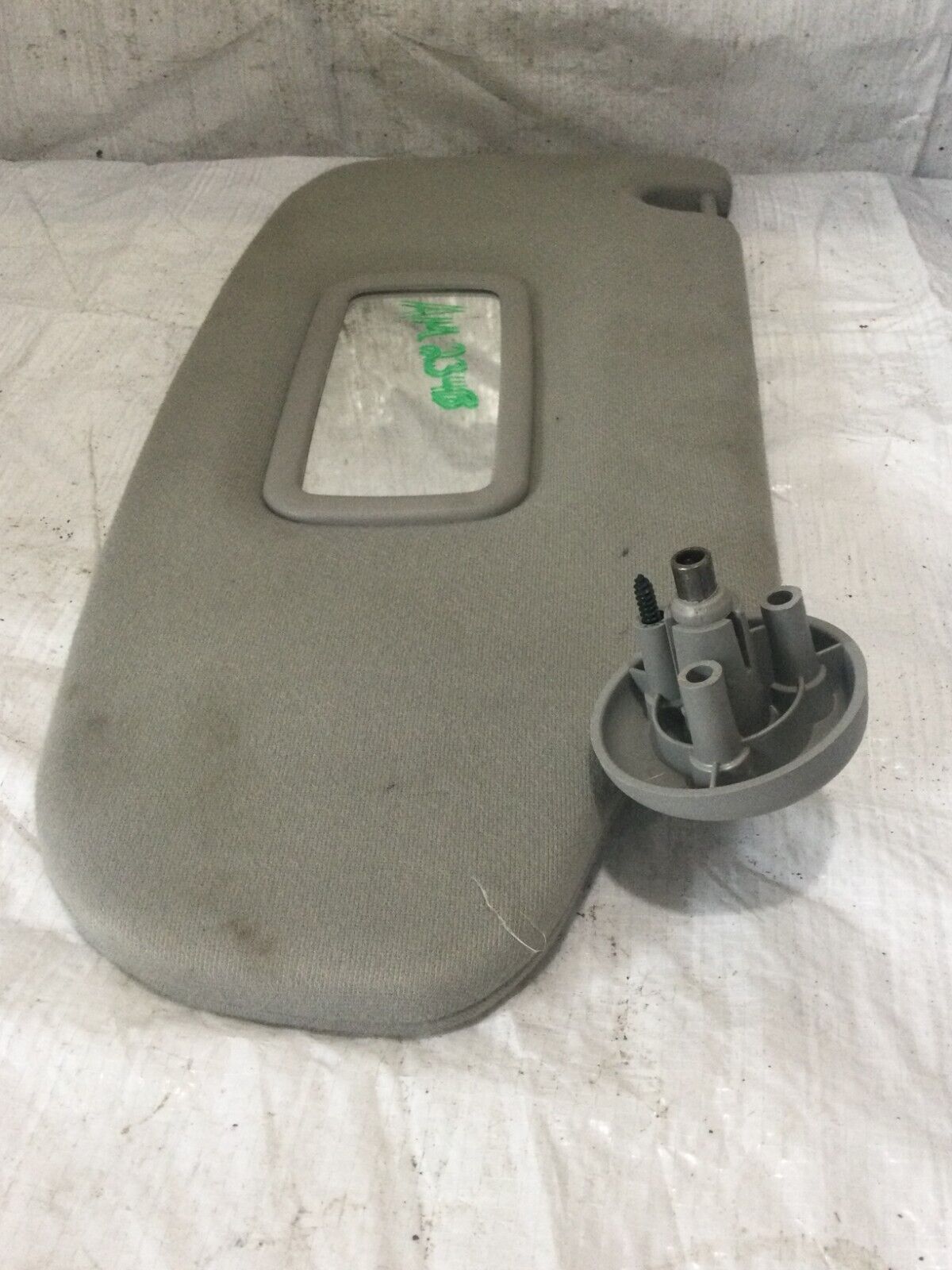 2006 Dodge Ram 1500 Sun Visor Right Side Quad Cab OEM