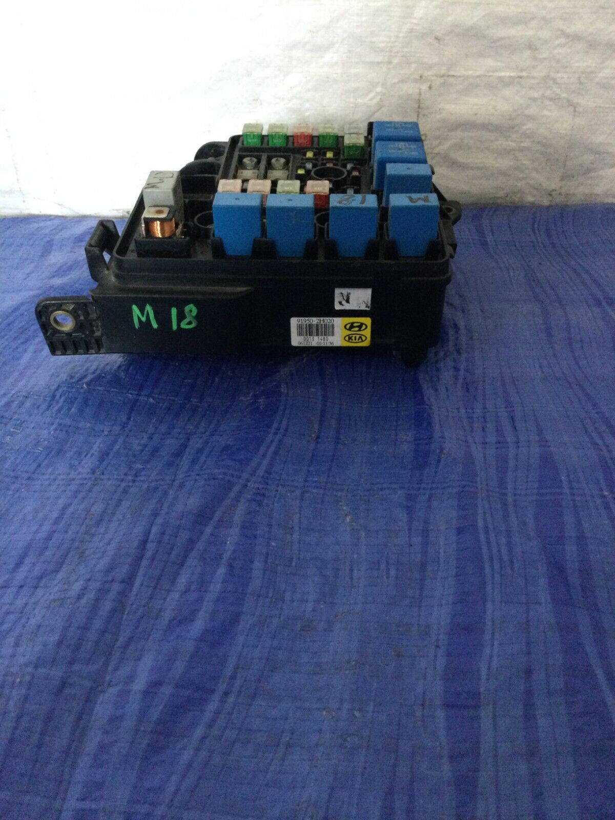 2007 2008 2009 Hyundai Elantra 2.0L Under Hood Engine Fuse Box 91950-2H020 OEM