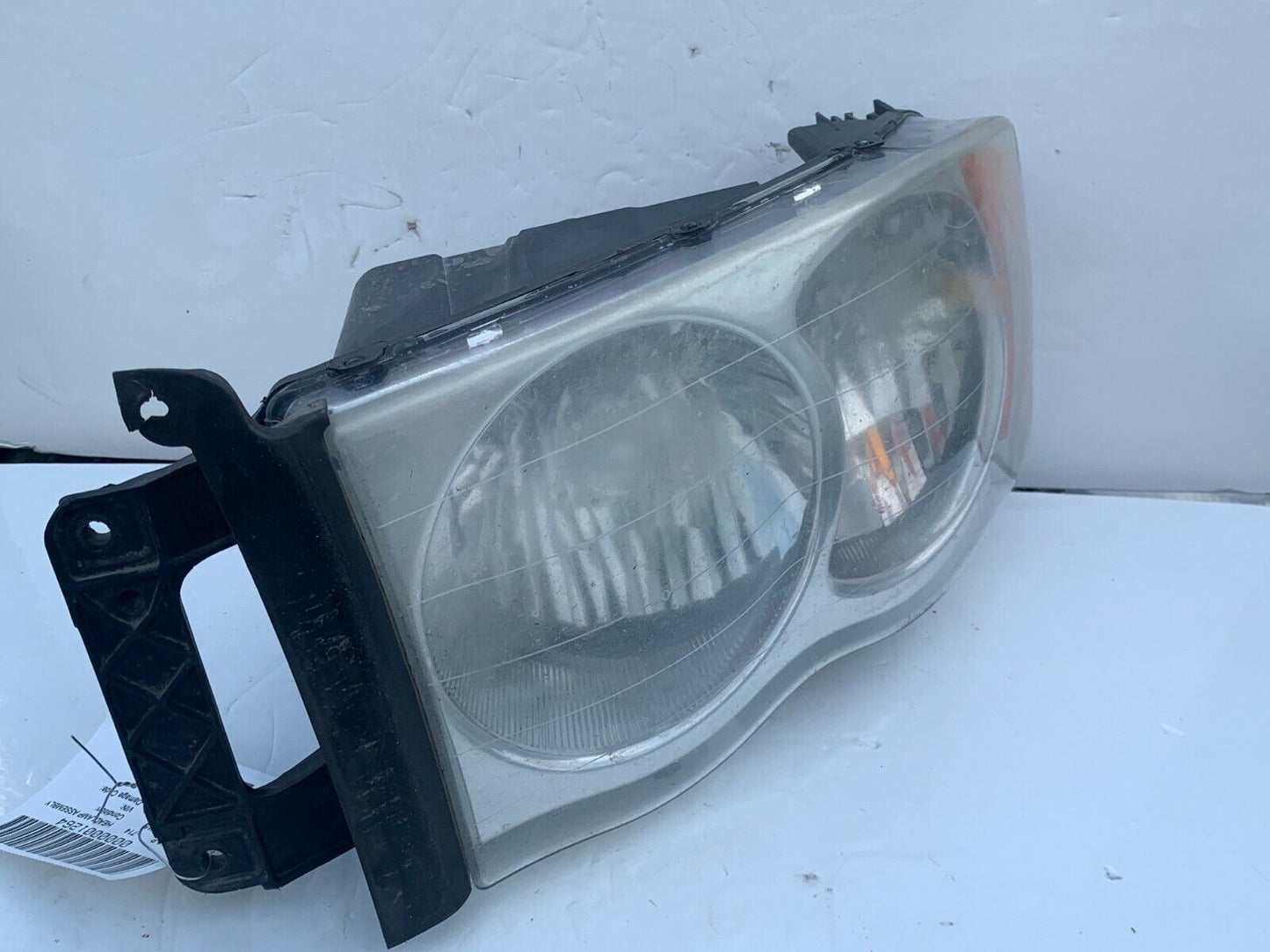 2005 Dodge Ram 1500 Headlight Left Driver Side LH OEM 55077121AF