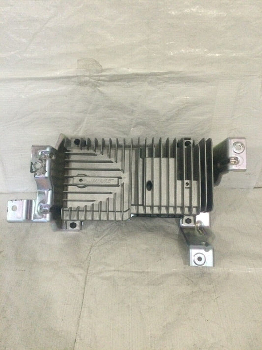 2012  Infiniti G37 BOSE Dual Amp SET Amplifier & Bracket 28060JL02A OEM