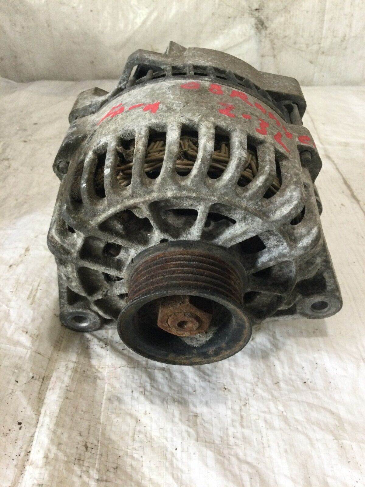 2006 Ford Ranger  Engine  Alternator Assembly  A0141F  OEM