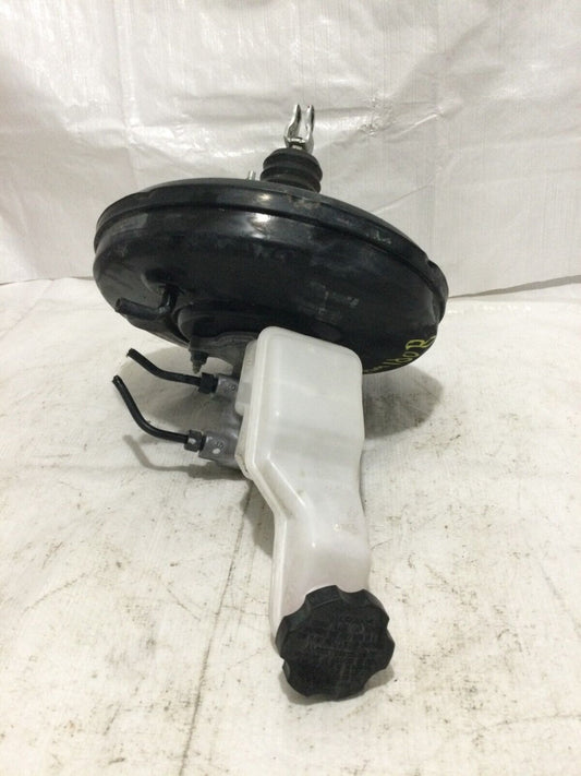 2016-2020 Kia Sorento Power Brake Booster W/ Reservoir 58500-C6800 OEM