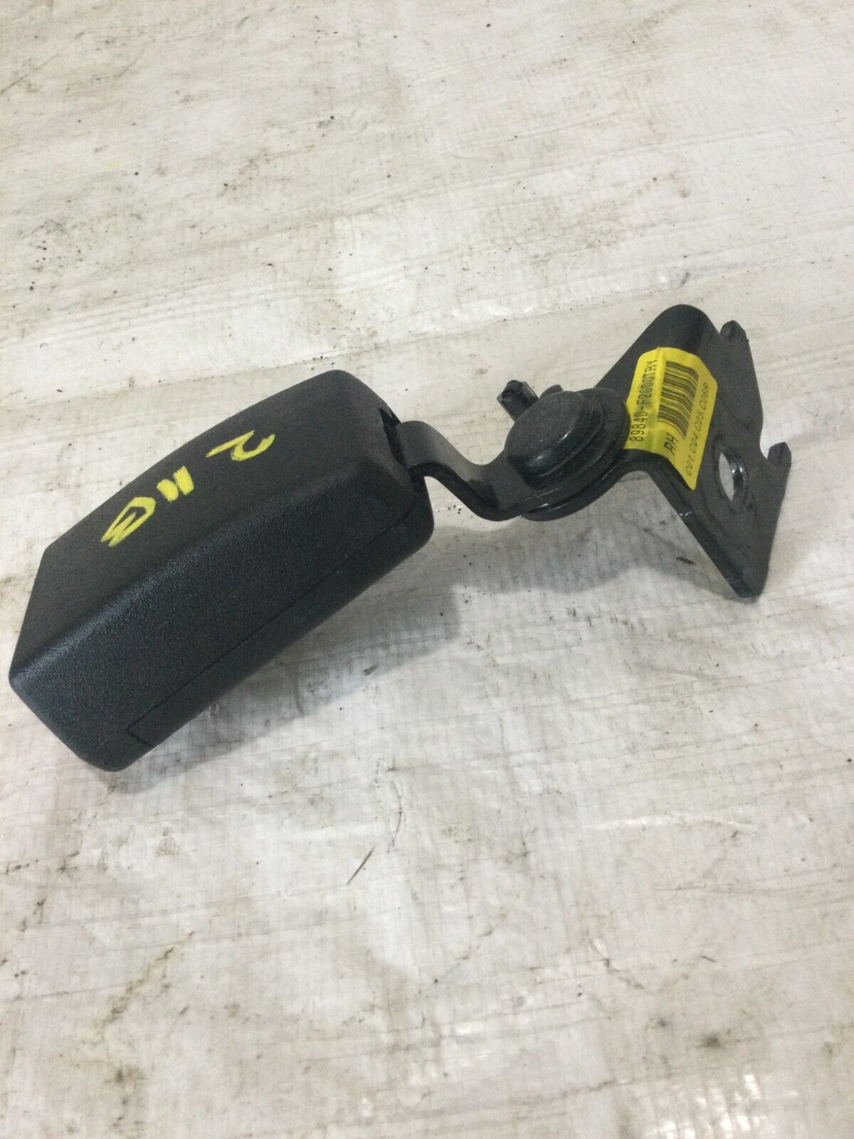 2017 Hyundai Elantra Rear Right Seat Belt Buckle OEM