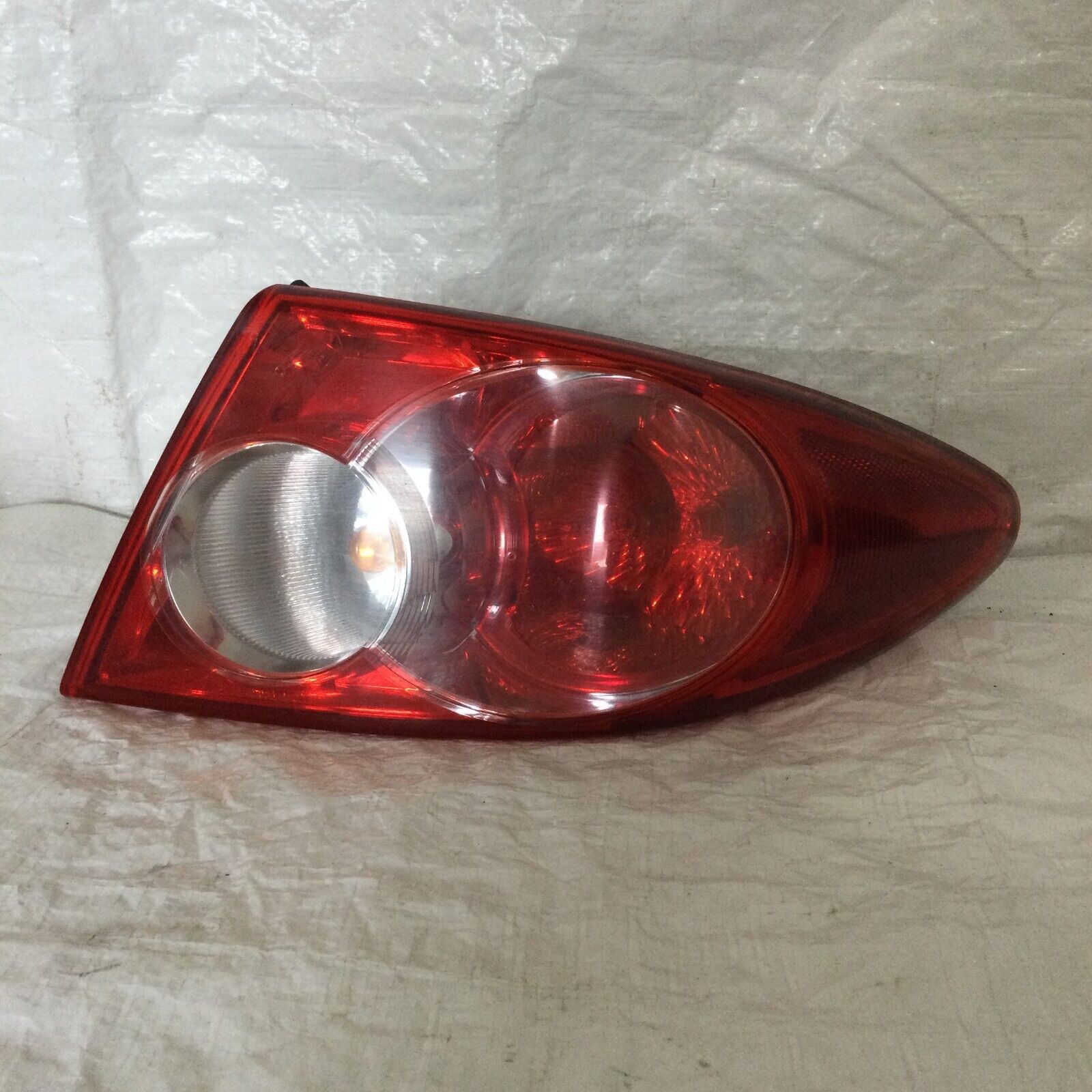 2005 Mazda 6 Tail Light Assembly Right Rear Outer Passenger Side OEM RH