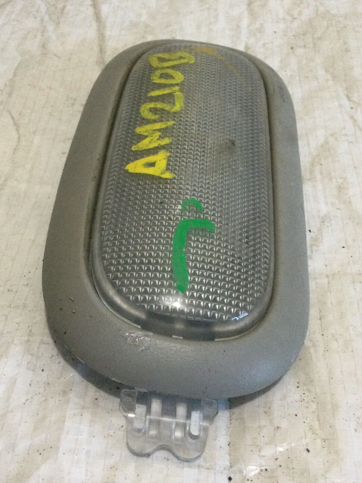 2007-2008 Dodge Ram 1500 Interior Dome Light OEM