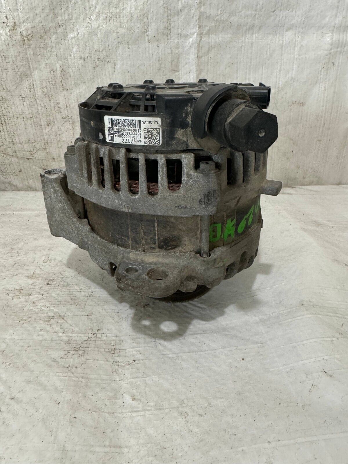 2019 Chevrolet Silverado 1500  Alteronator  Motor 13527172 OEM