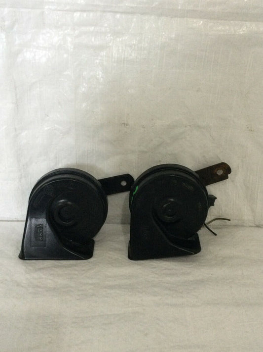  2012 Dodge Grand Caravan High and Low Horn Assembly Pair OEM