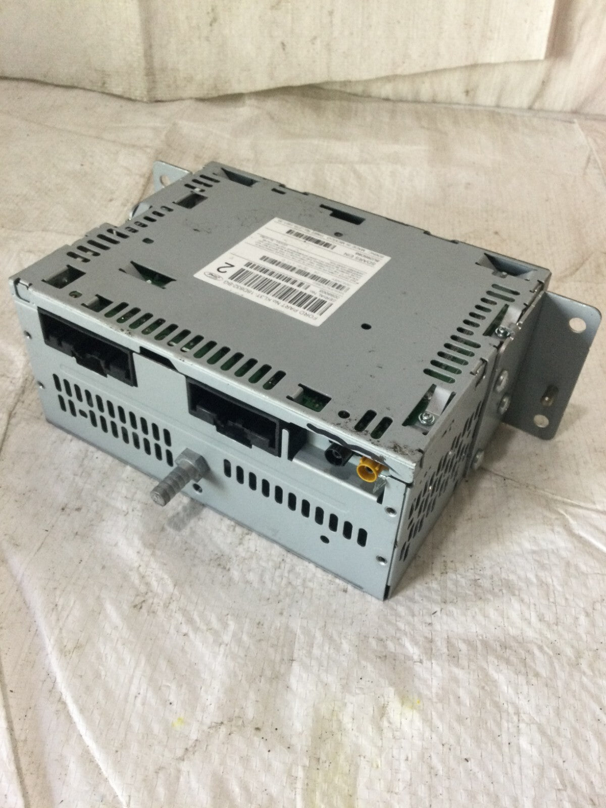 2018-2020 Ford F150 Pickup Radio AM/FM Satellite Analog Radio CD Player Receiver