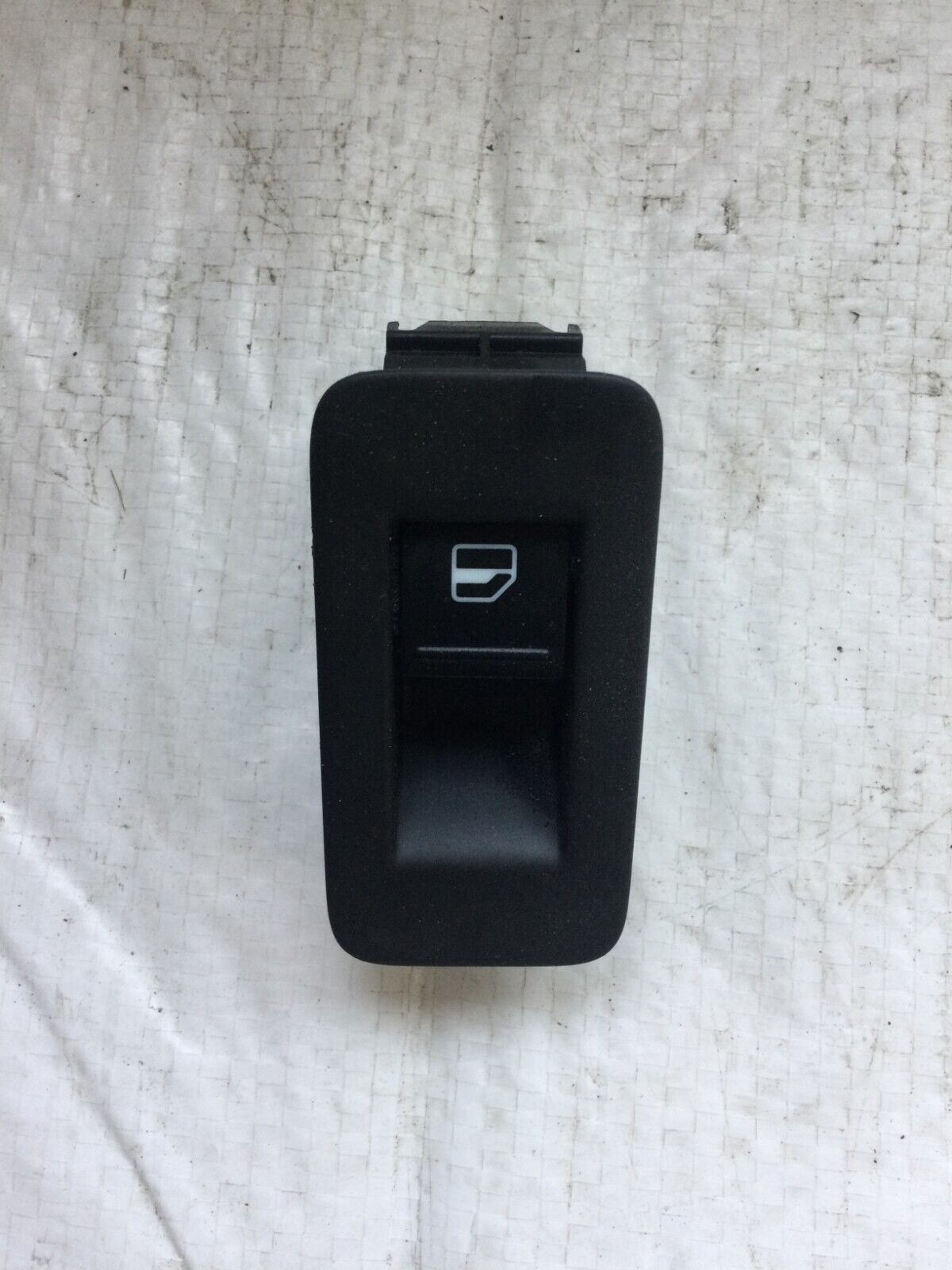 2007 Volkswagen Touareg  Rear Left Side Power Window Switch Button 7L6959851D
