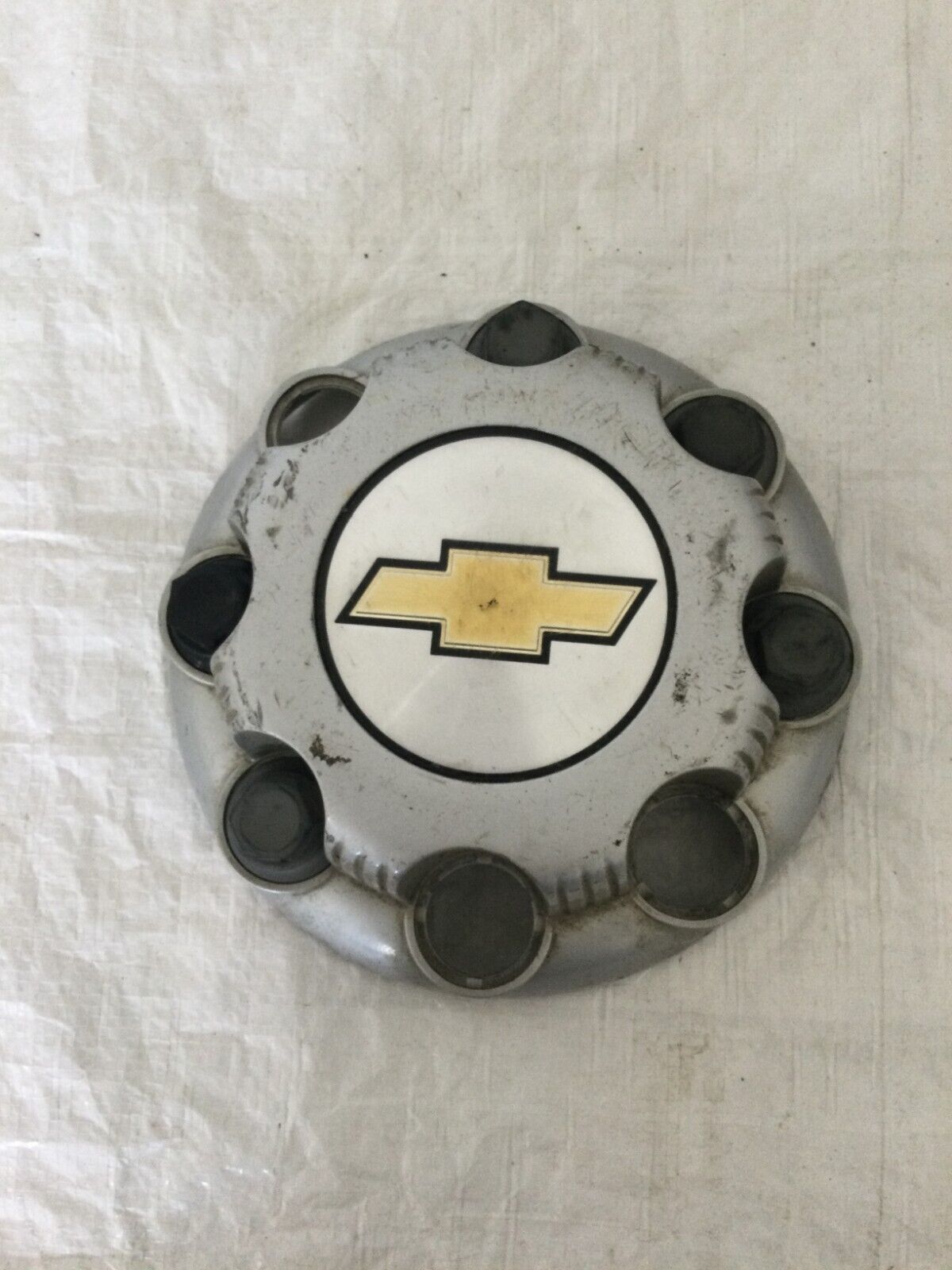 1999-2006 Chevy Silverado 2500 3500HD Wheel Center Hub Cover Cap 15052379 OEM