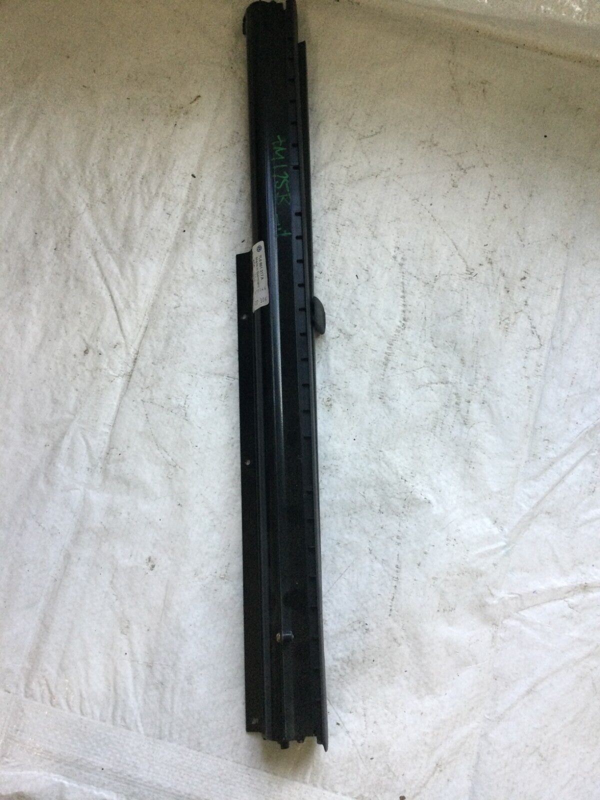 2007 Volkswagen Touareg Rear Left Door Window Glass Sun Shade OEM