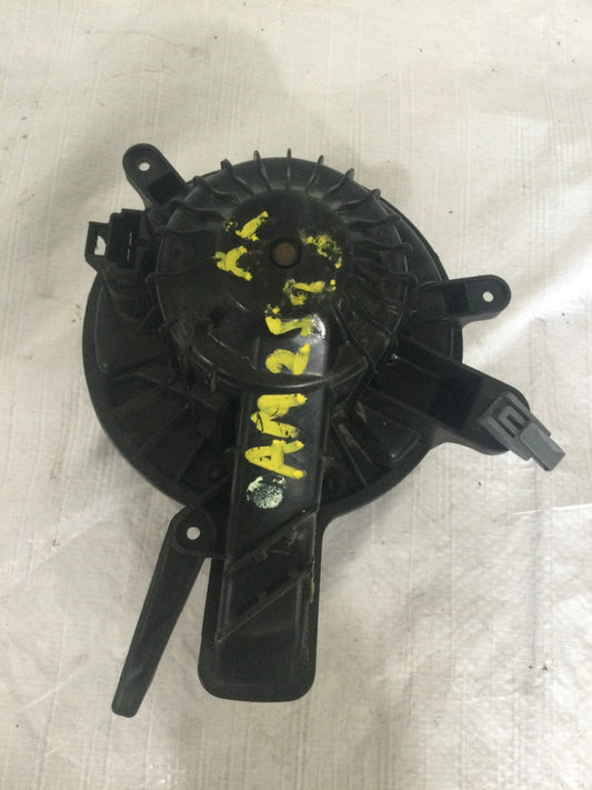 2008 GMC Yukon Rear Blower Motor OEM