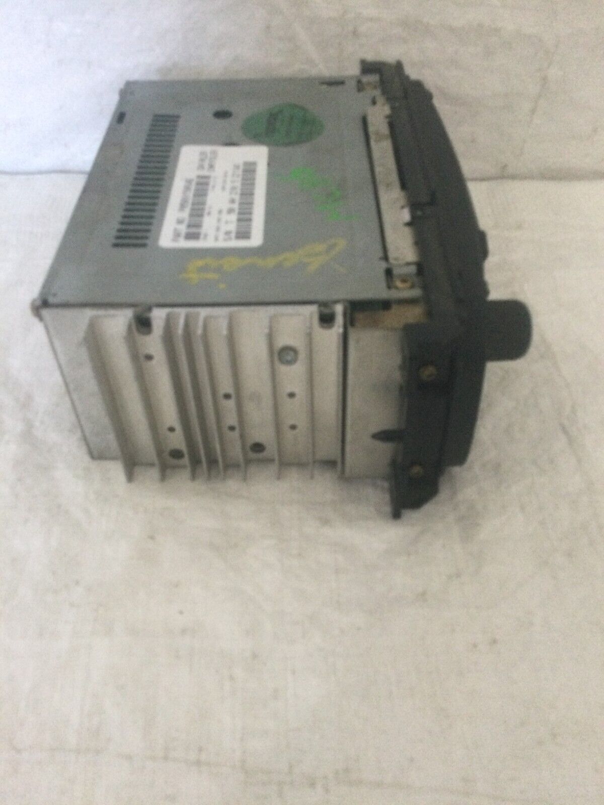 2002 -2007 Dodge Chrysler Jeep Radio CD Player Factory OEM P56038589AE