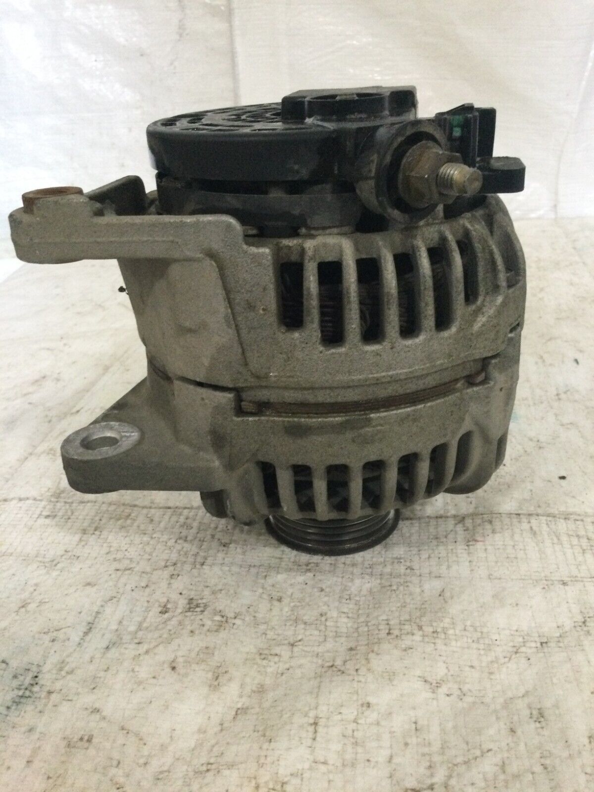 2017 Infiniti Q50 Alternator Motor Assembly OEM