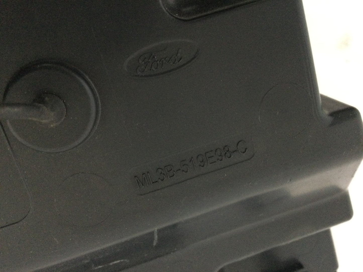2023 Ford F-150 F150 Overhead Console OEM MARKED DAMAGE AND DOESN'T CLOSE