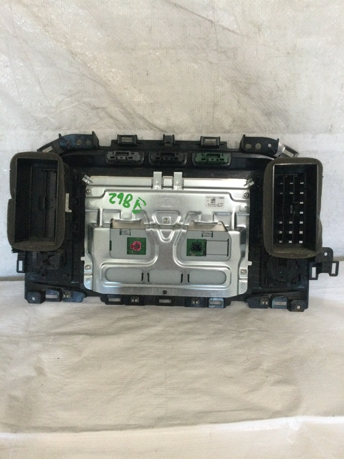 2023 Ford F150 F-150 Display Touch Screen OEM ML3T-18B955-AJ HAS LITTLE SCRATCH